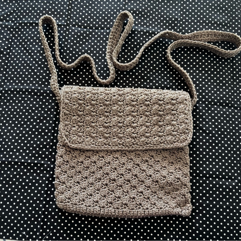 Elegant Tan Crochet Shoulder Bag